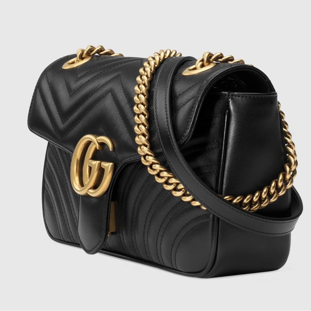 Gucci GG Marmont Small Shoulder Bag in Black